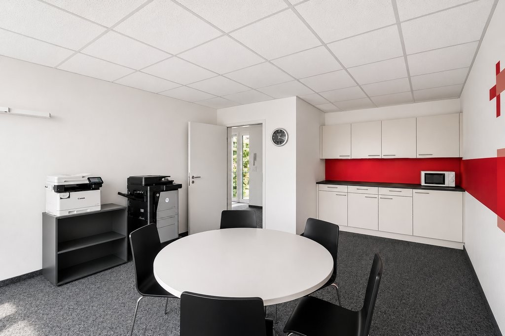 129m² office