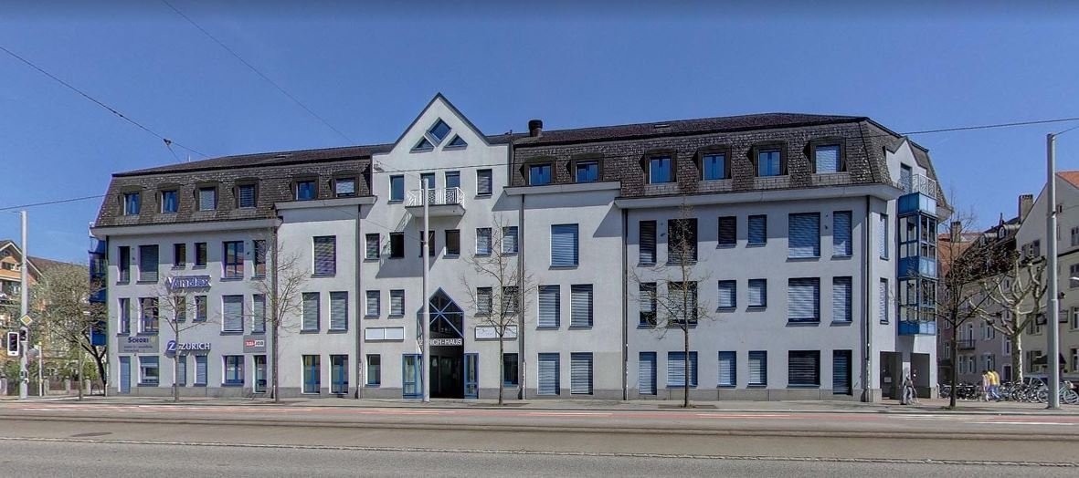 93m² office