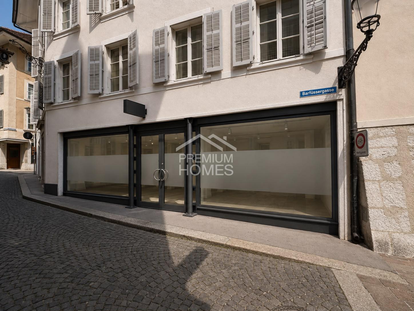 194m² bâtiment d'habitation / commercial