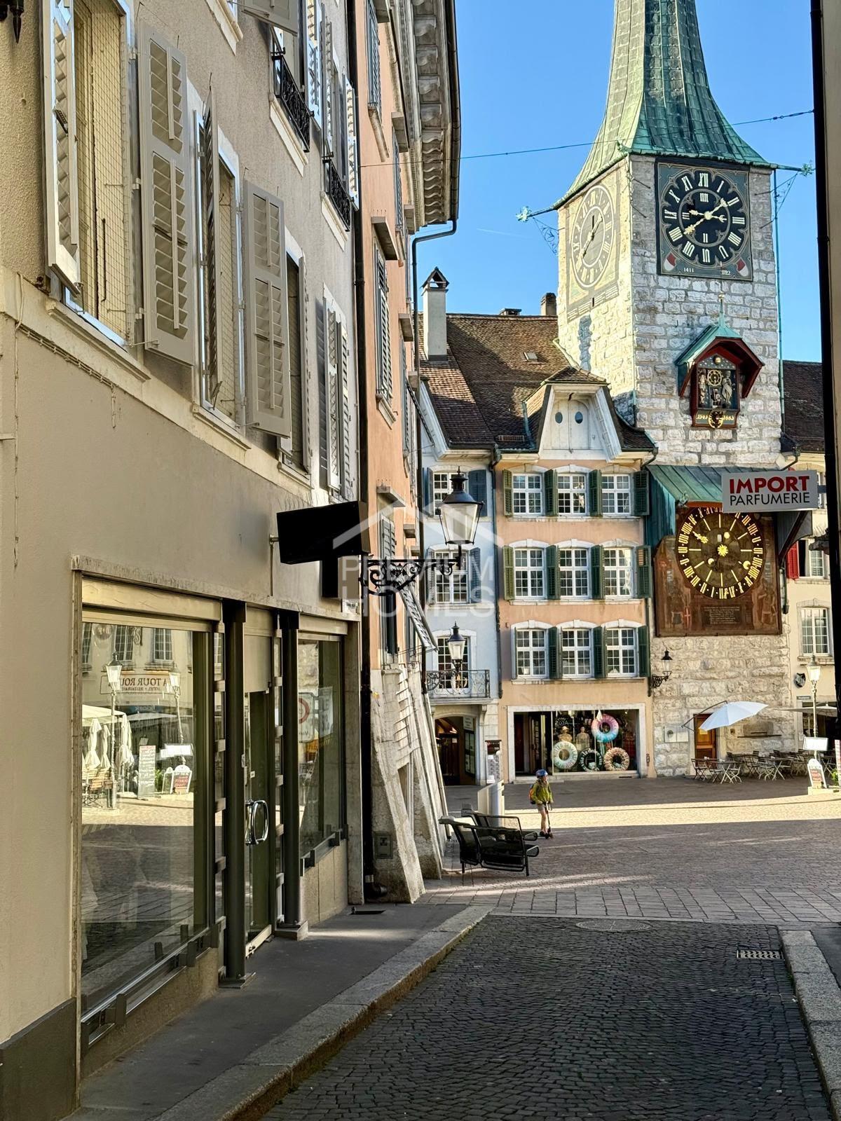 194m² bâtiment d'habitation / commercial
