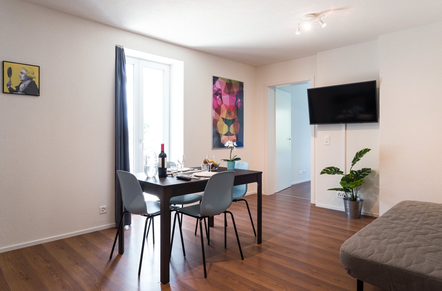 2 rooms furnished flat