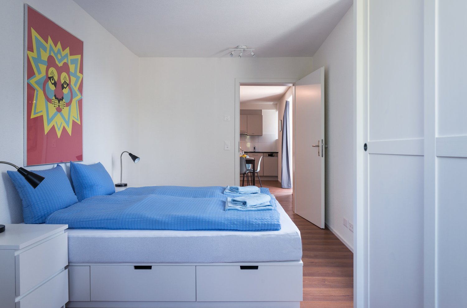 2 rooms furnished flat