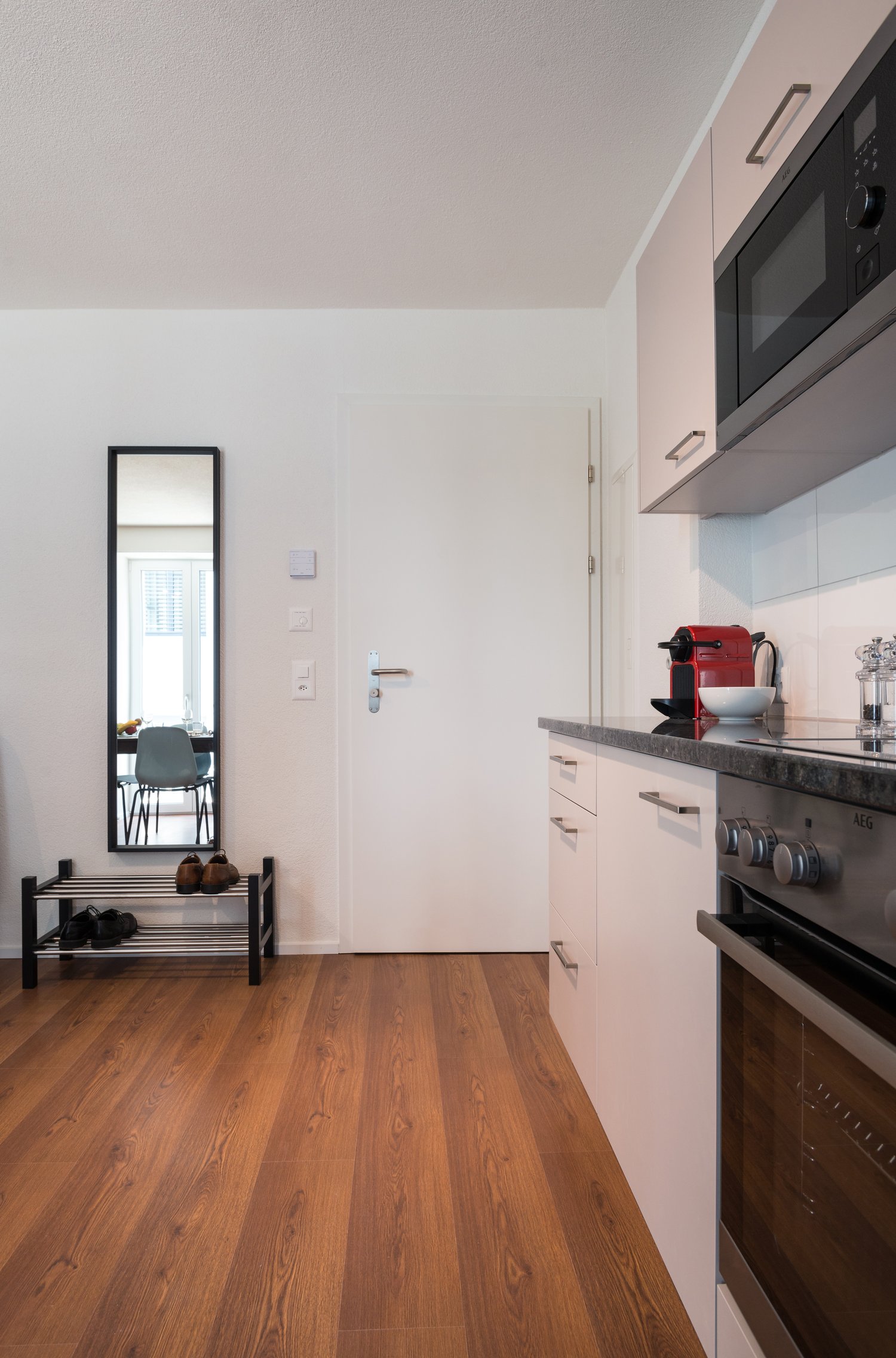 2 rooms furnished flat