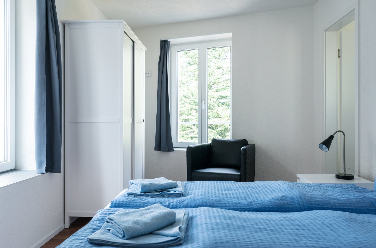 2 rooms furnished flat