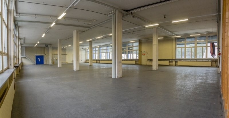 500m² commercial