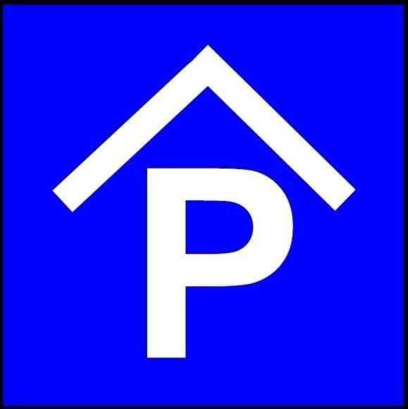 Posto auto in garage
