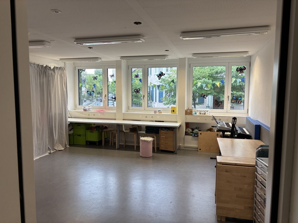 312m² office