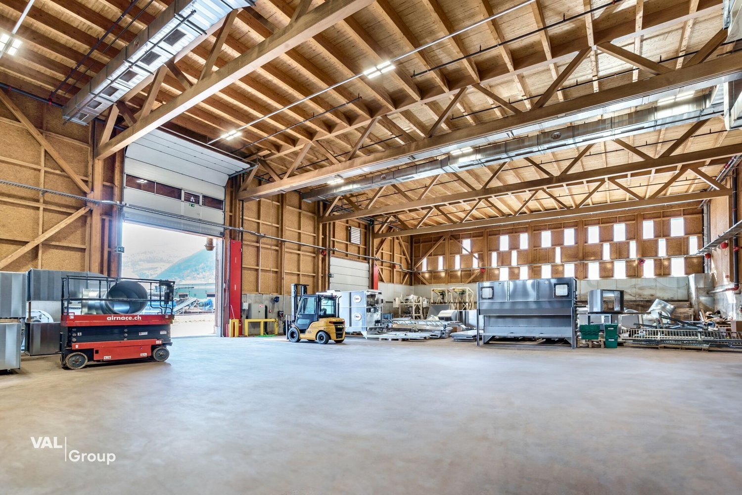 2971m² industrial object