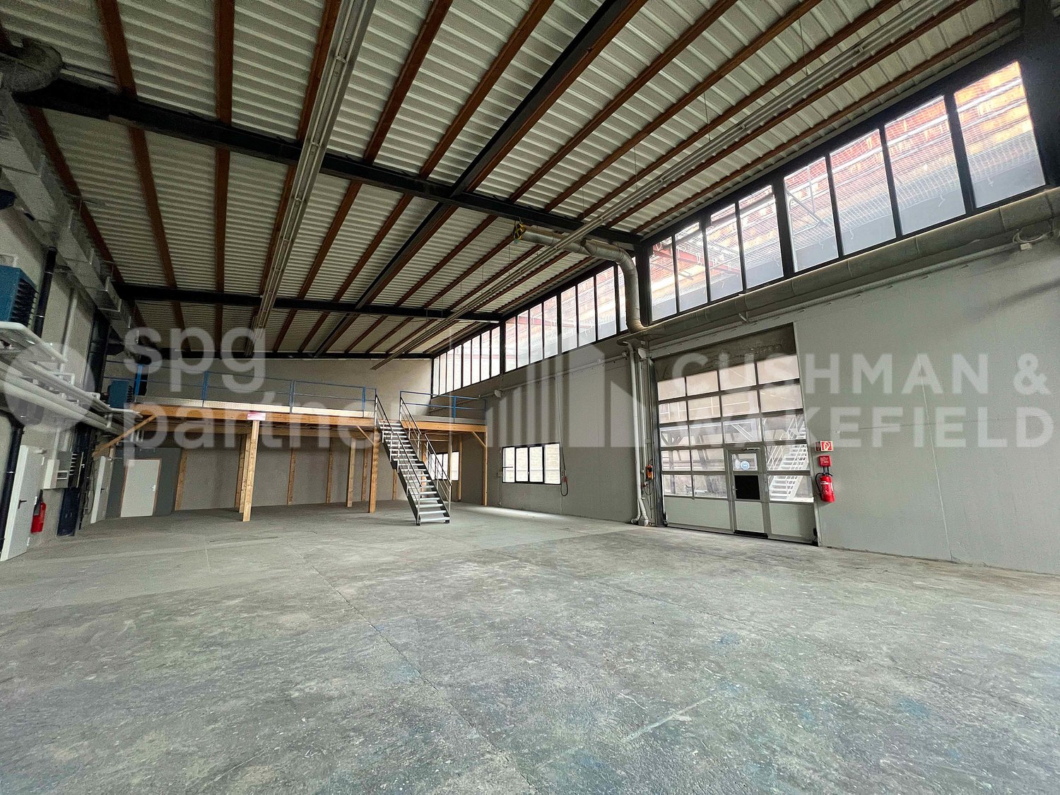 1470m² Gewerbe