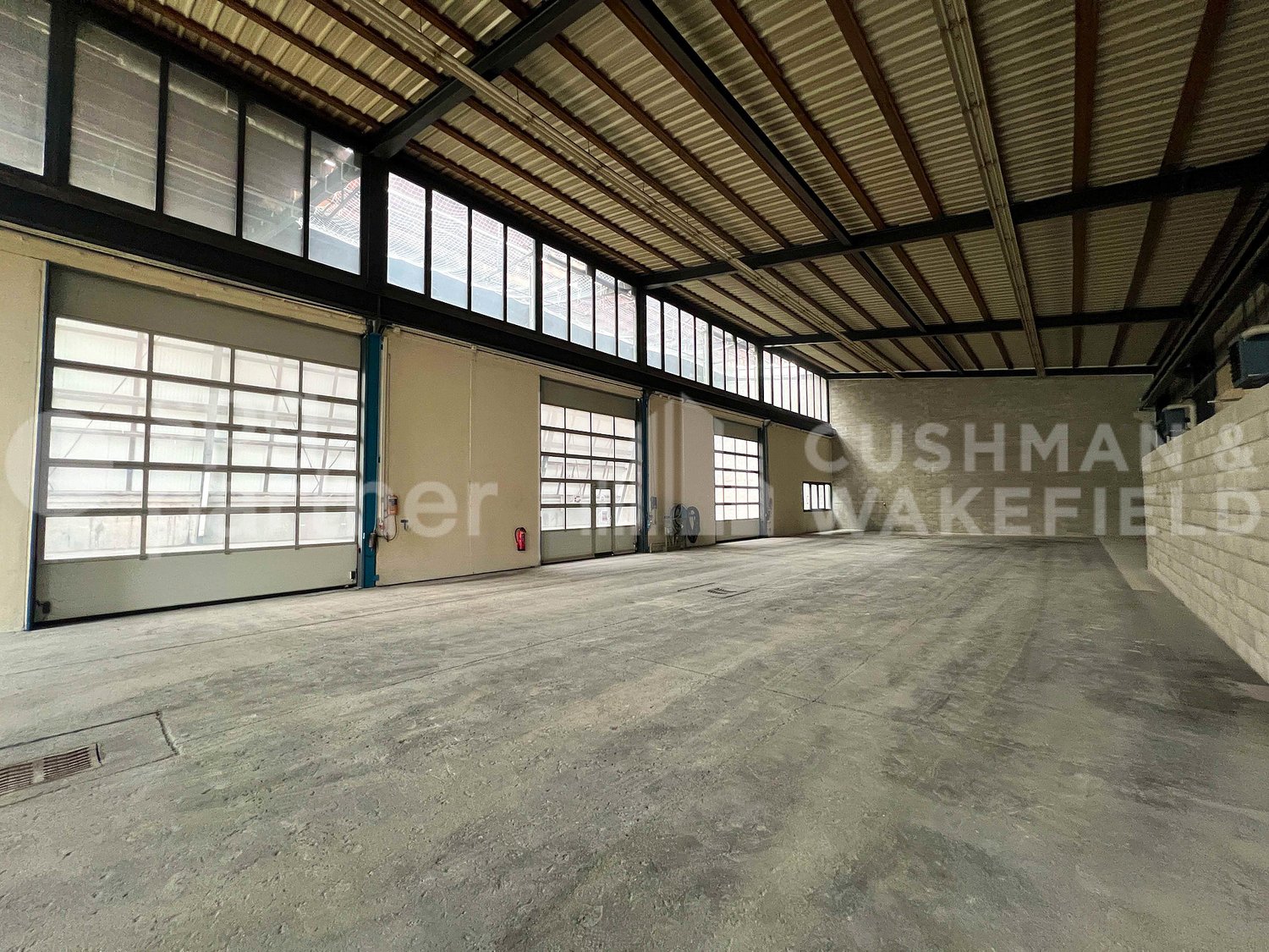 1470m² Gewerbe