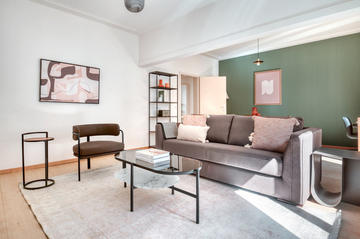 2 ½ rooms furnished flat