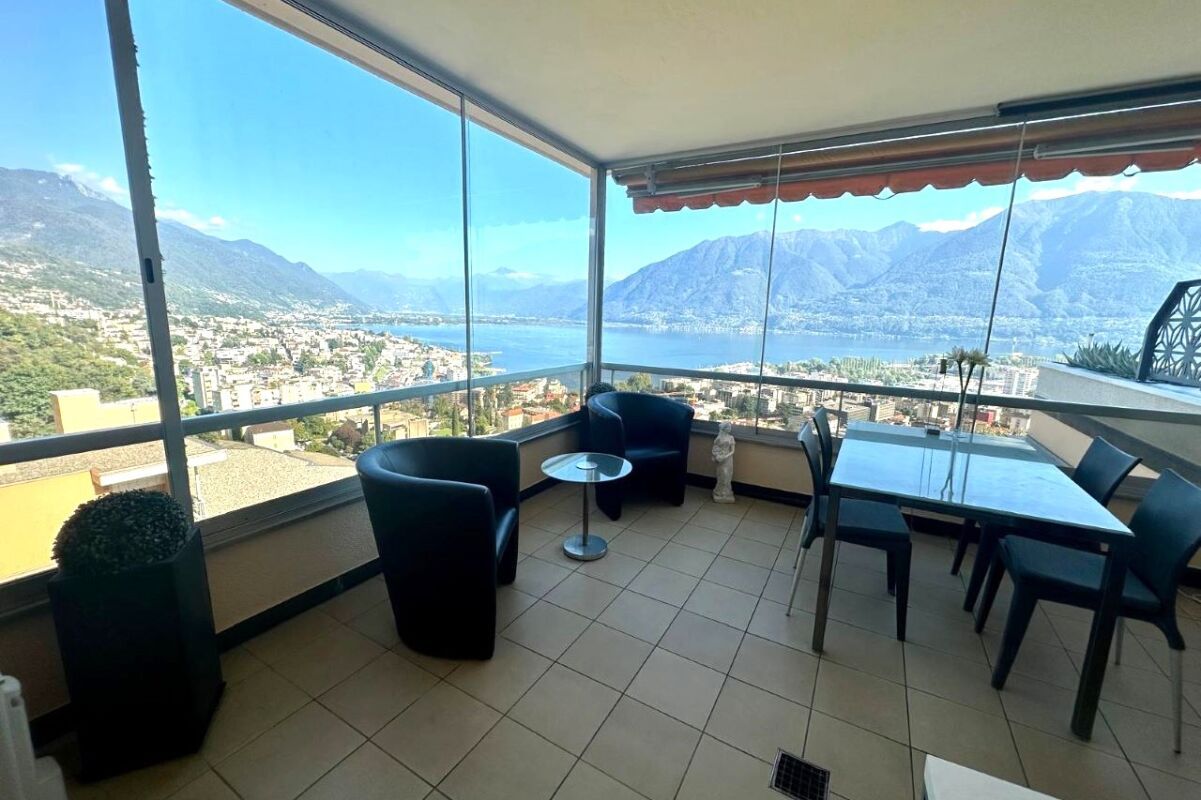2 ½ rooms furnished flat