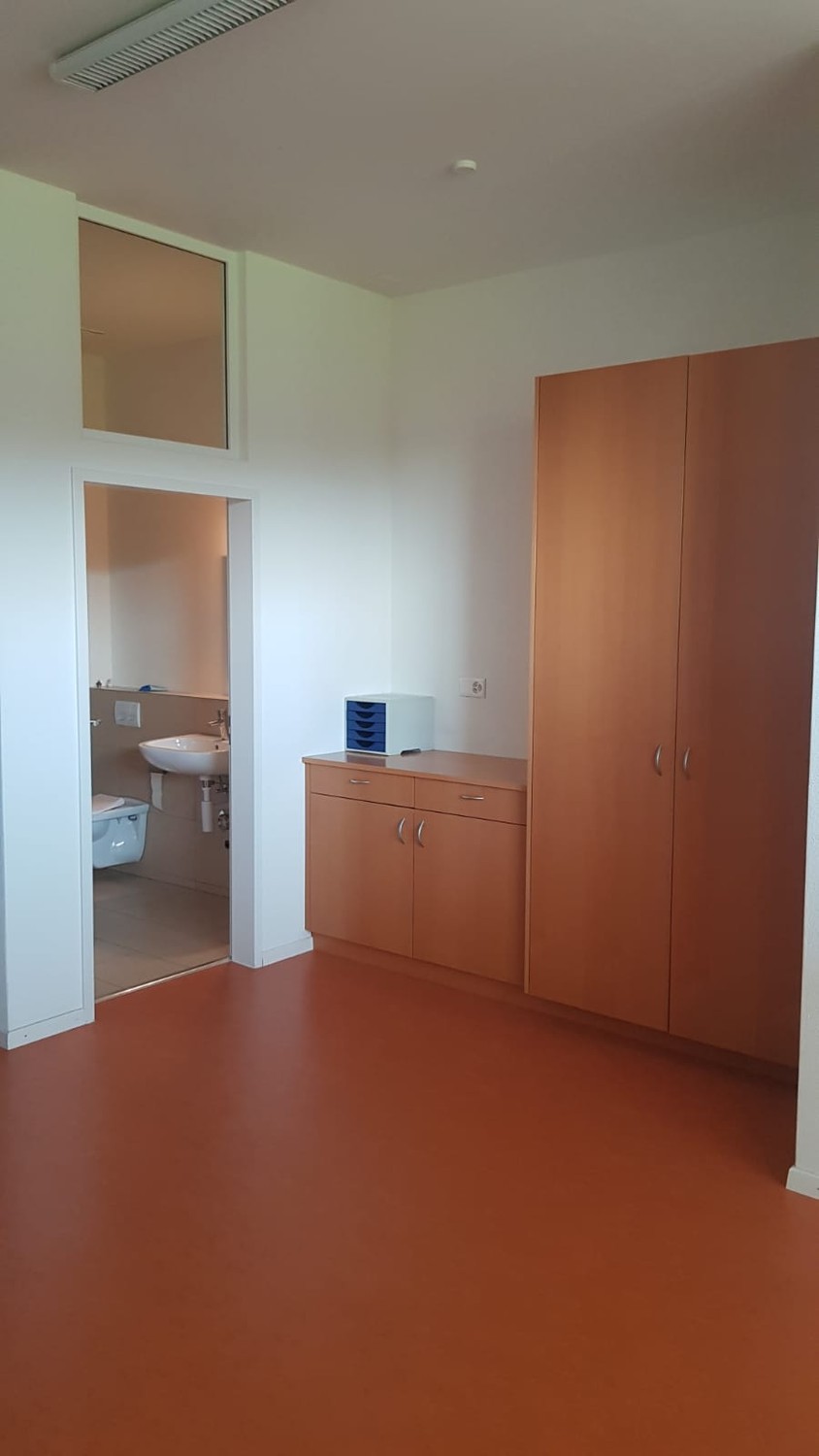 47m² commercial