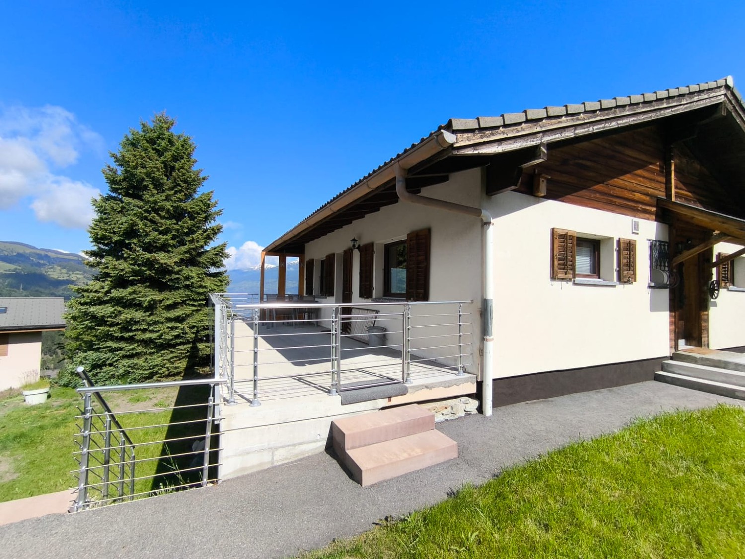 7 rooms single house