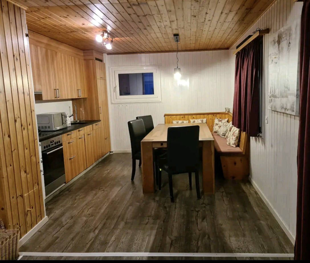 7 rooms single house