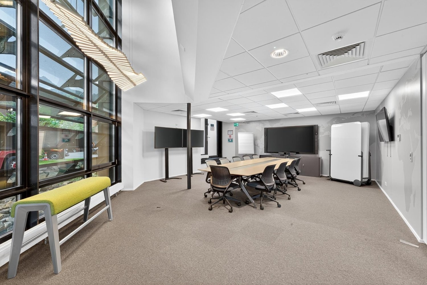 340m² ufficio