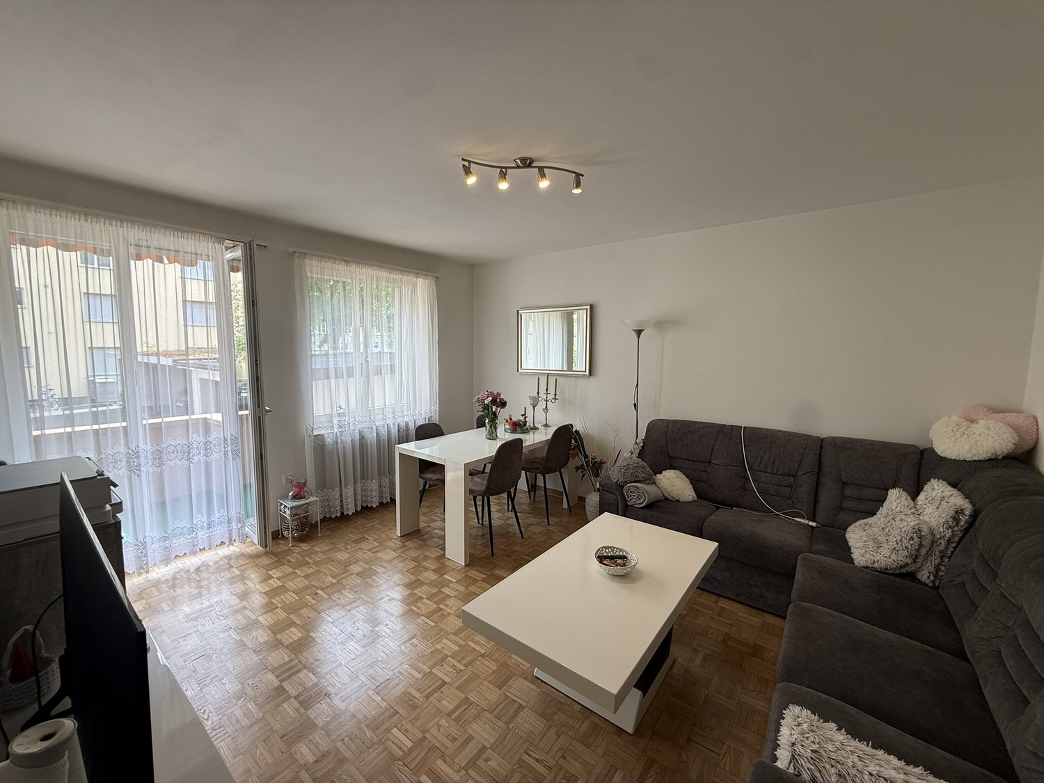 2 ½ rooms apartment