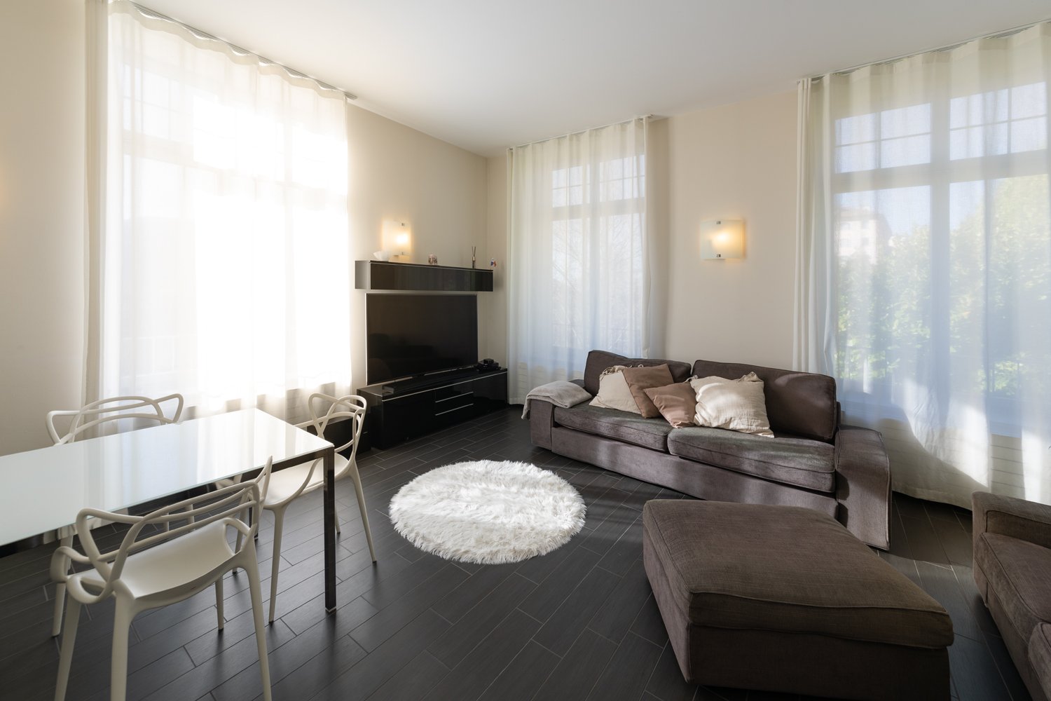 4 ½ Zimmer möblierte Wohnung