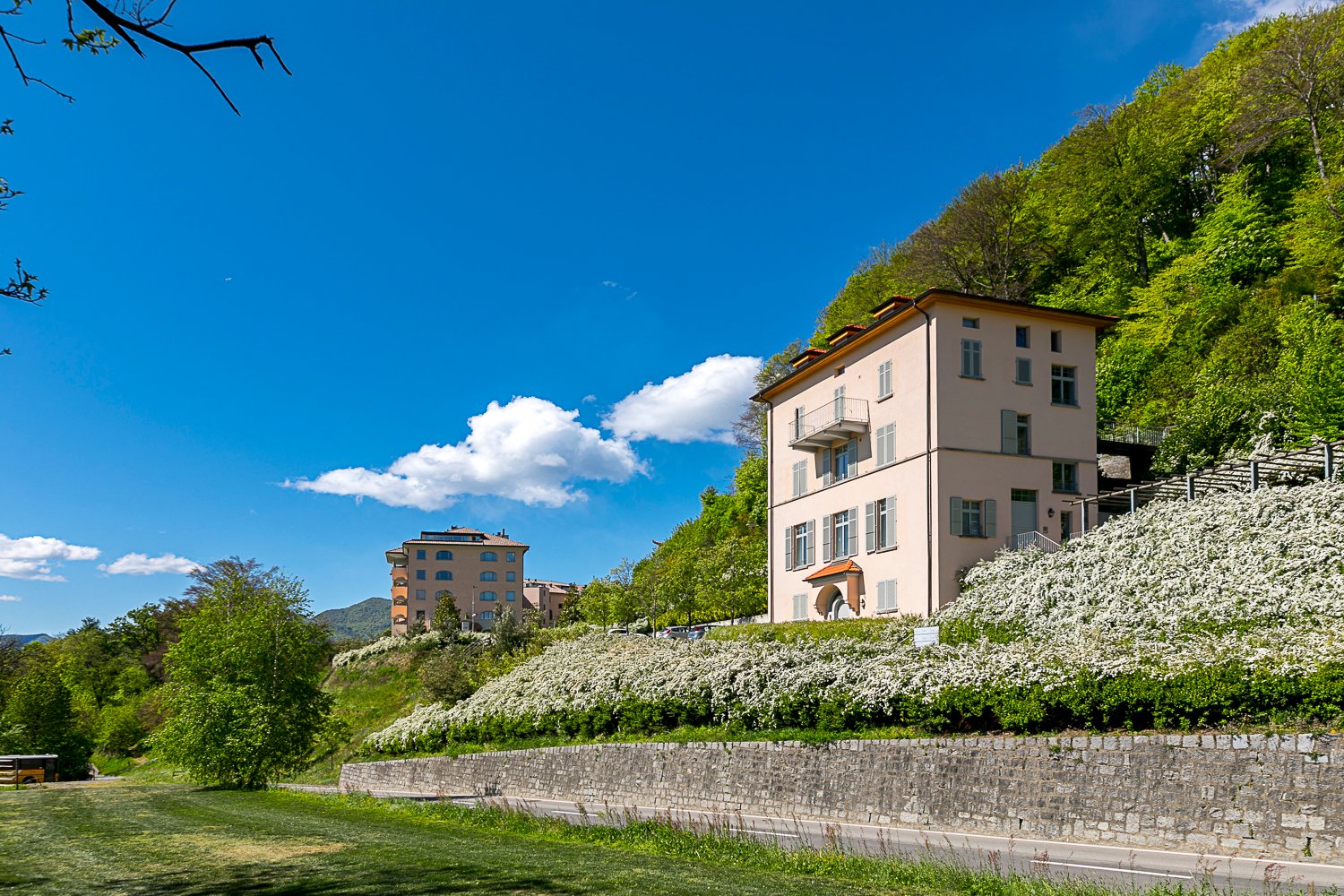 4 ½ Zimmer möblierte Wohnung
