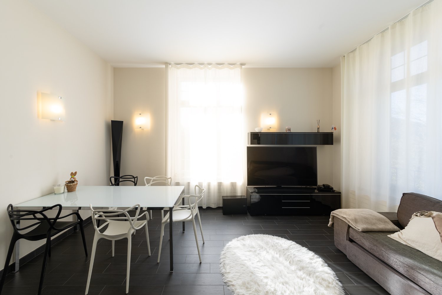 4 ½ Zimmer möblierte Wohnung