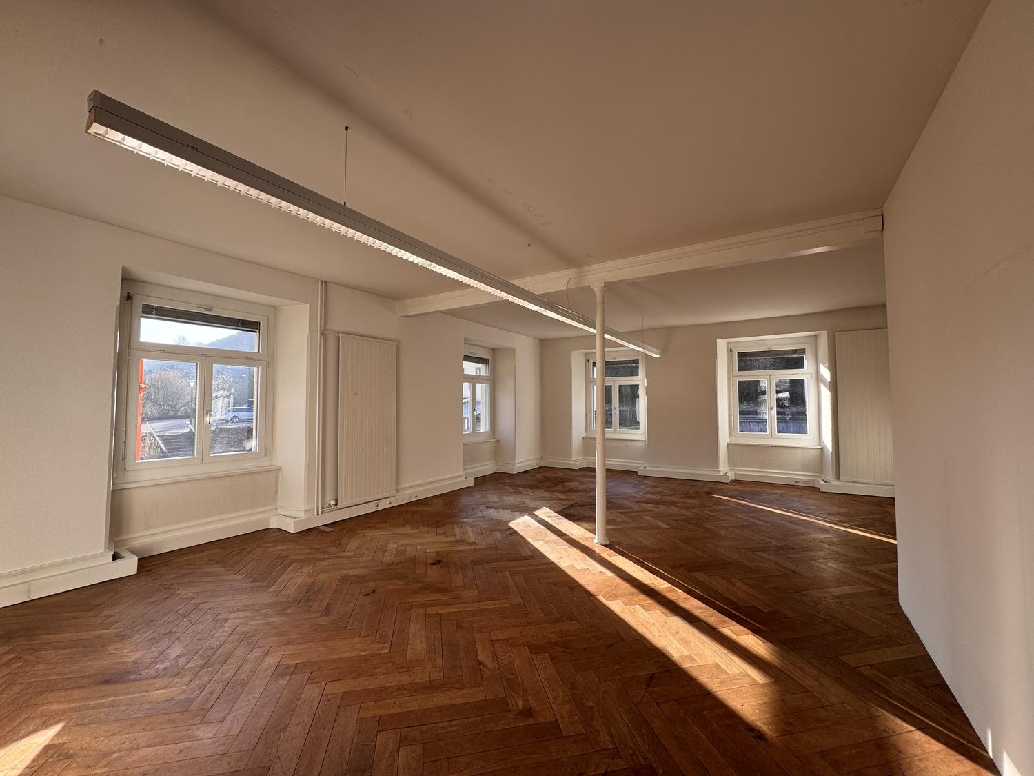 50m² office