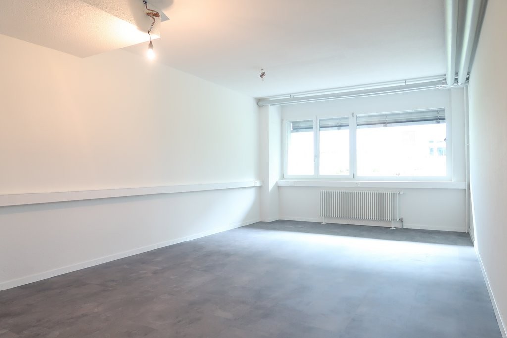 78m² office
