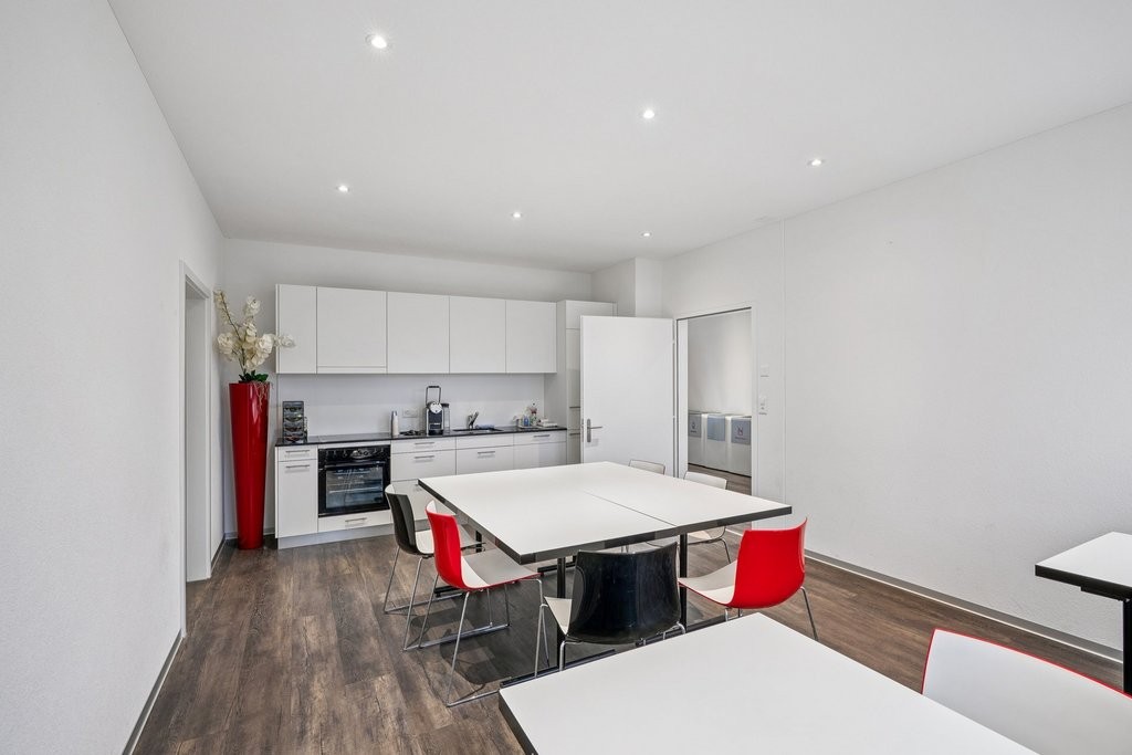 180m² ufficio