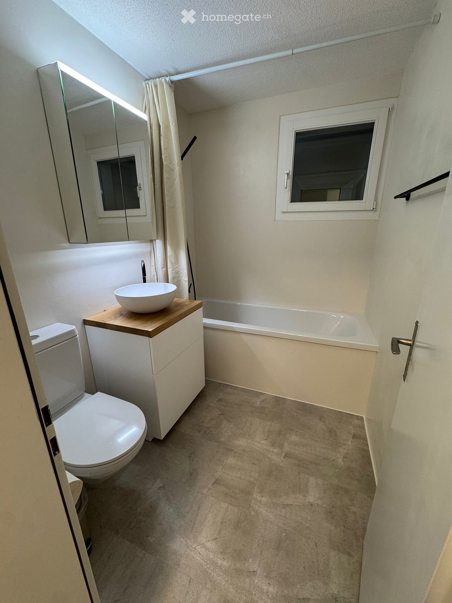 3 rooms apartment