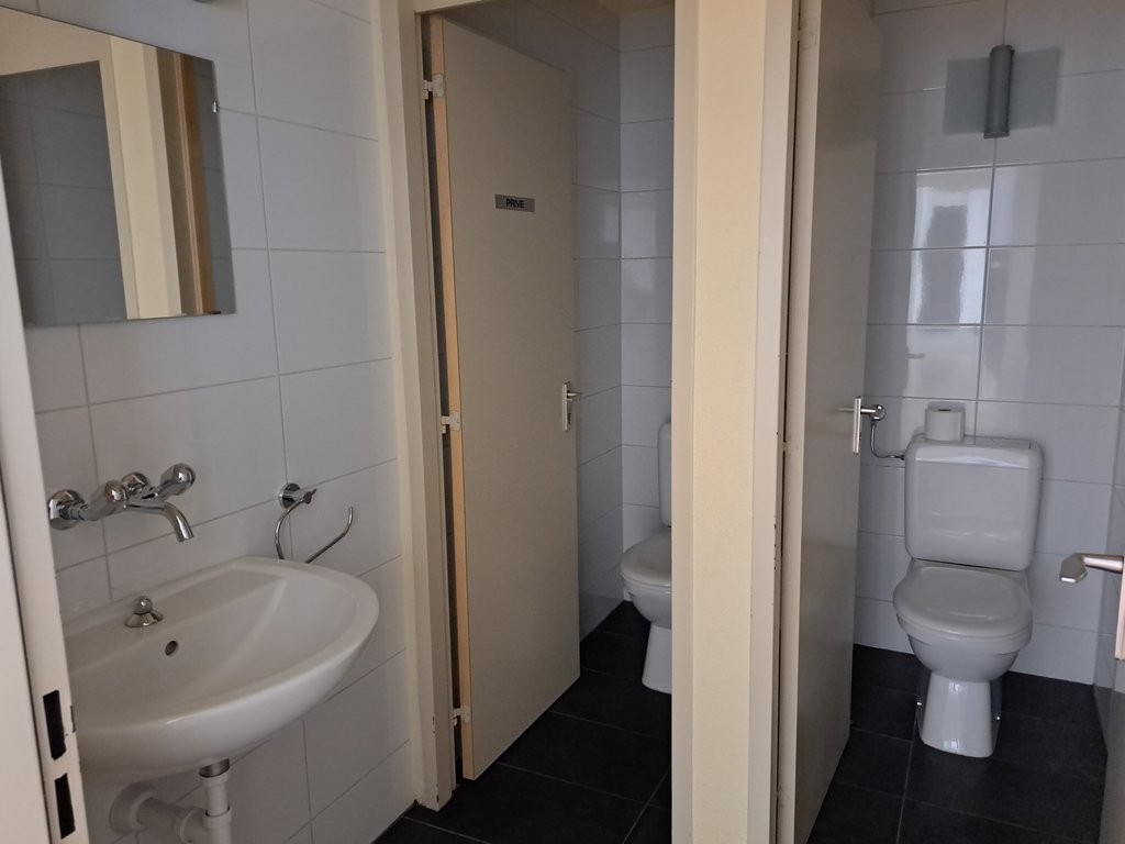 88m² office