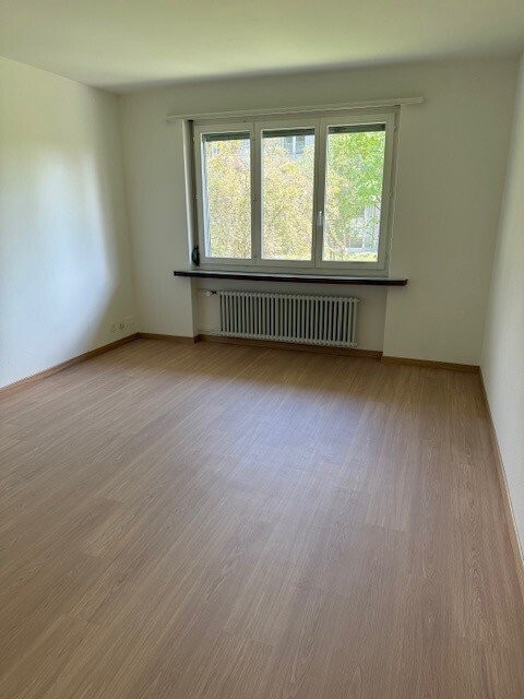 5 rooms apartment