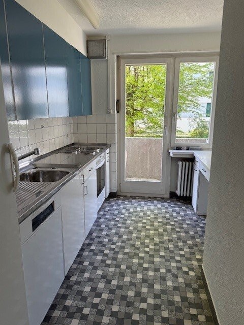 5 rooms apartment