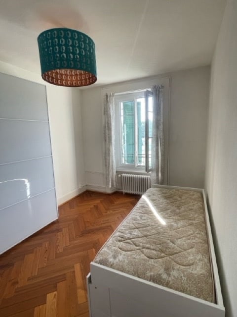 1 room single room