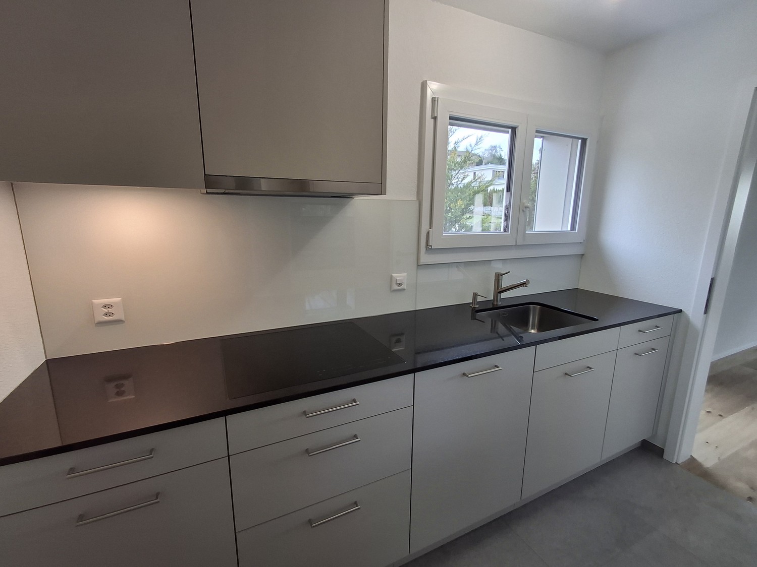 5 rooms apartment