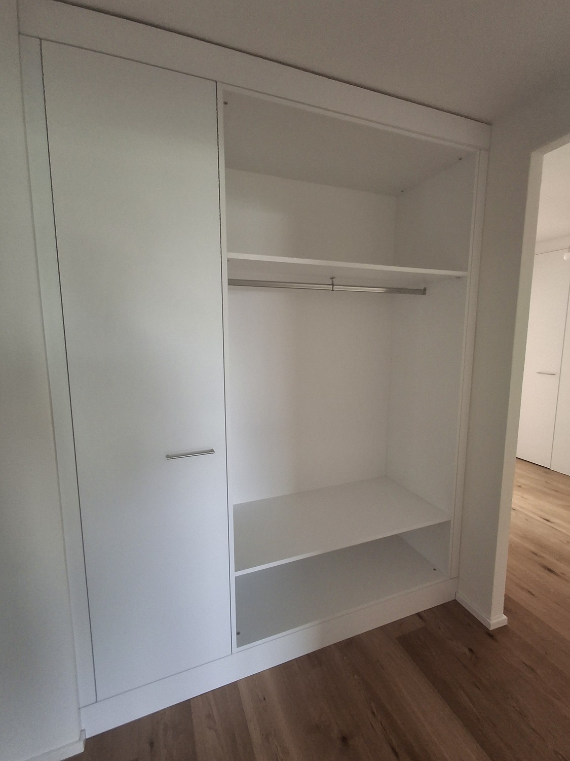 5 rooms apartment