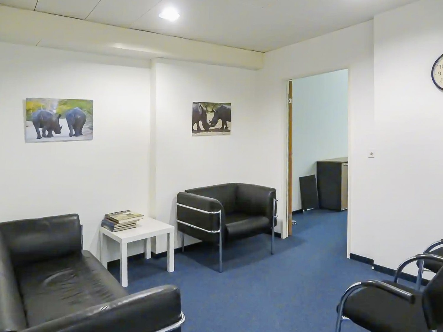 201m² office
