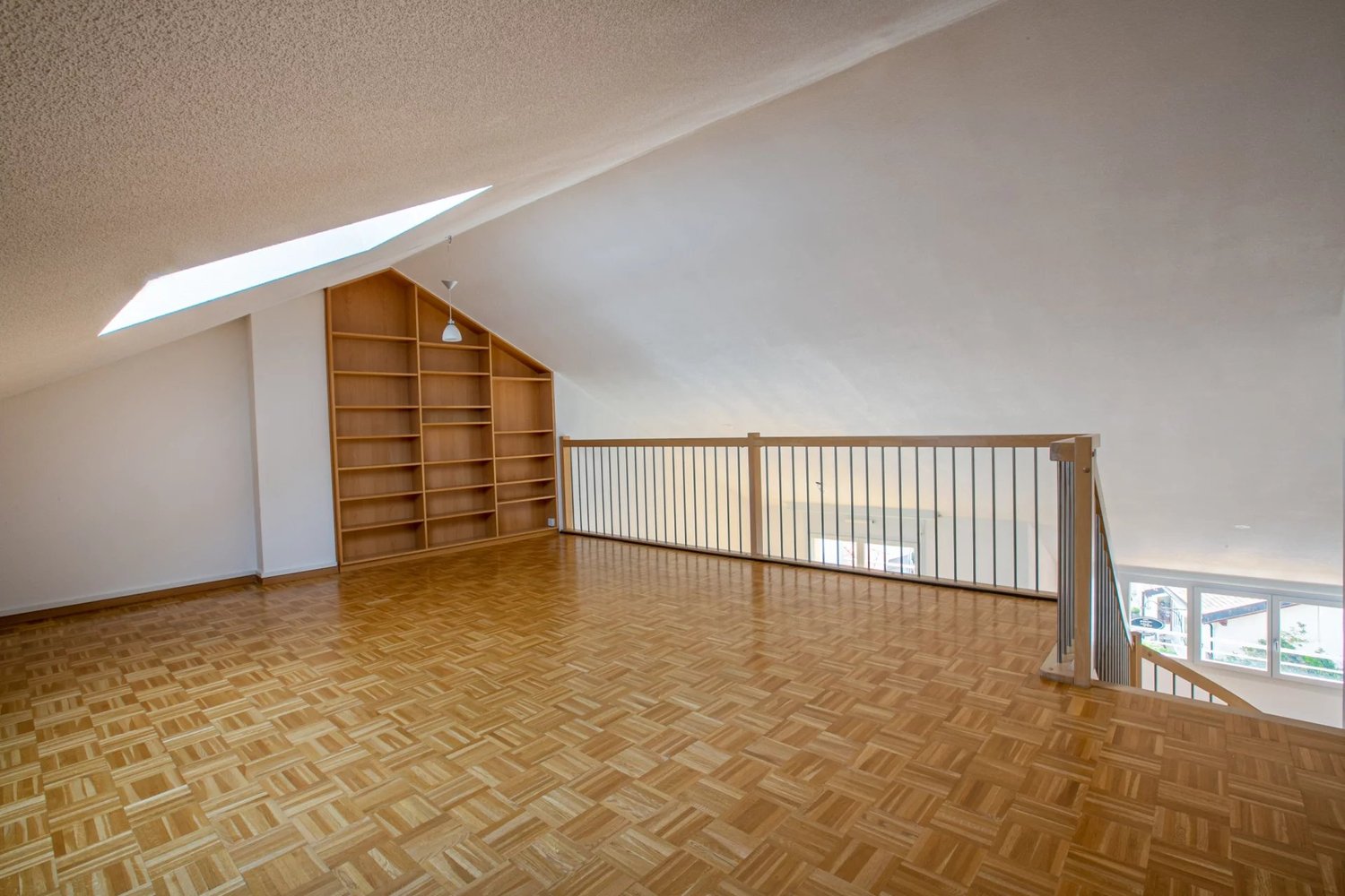4-Zimmer-Dachgeschosswohnung
