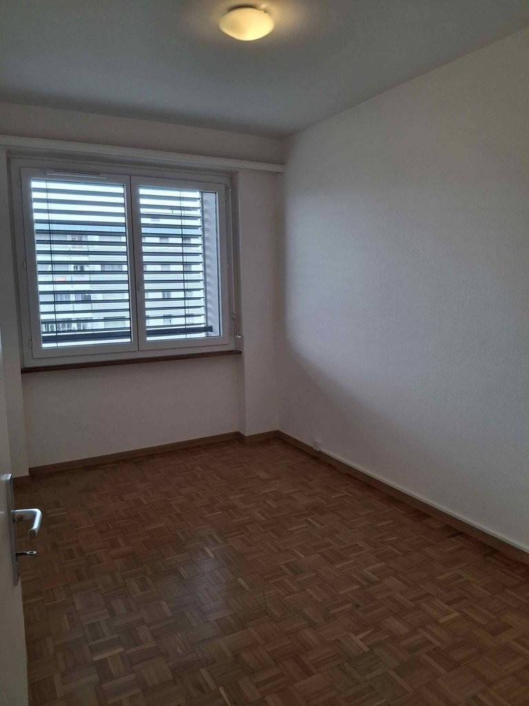 4-Zimmer-Wohnung