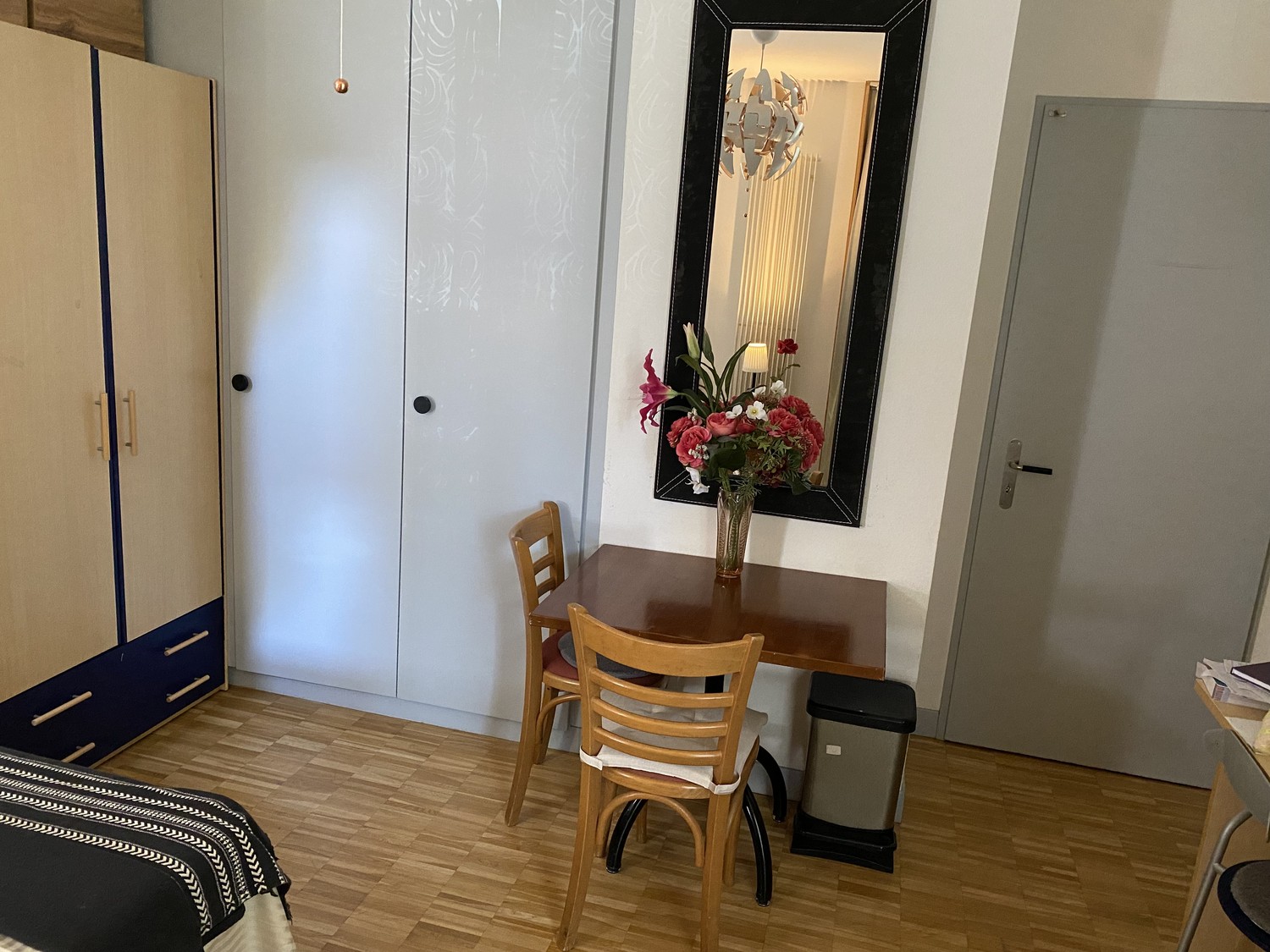 Chambre dans un appartement partagé
