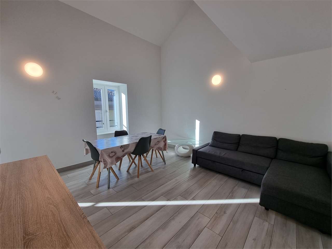 3 ½ Zimmer Duplex
