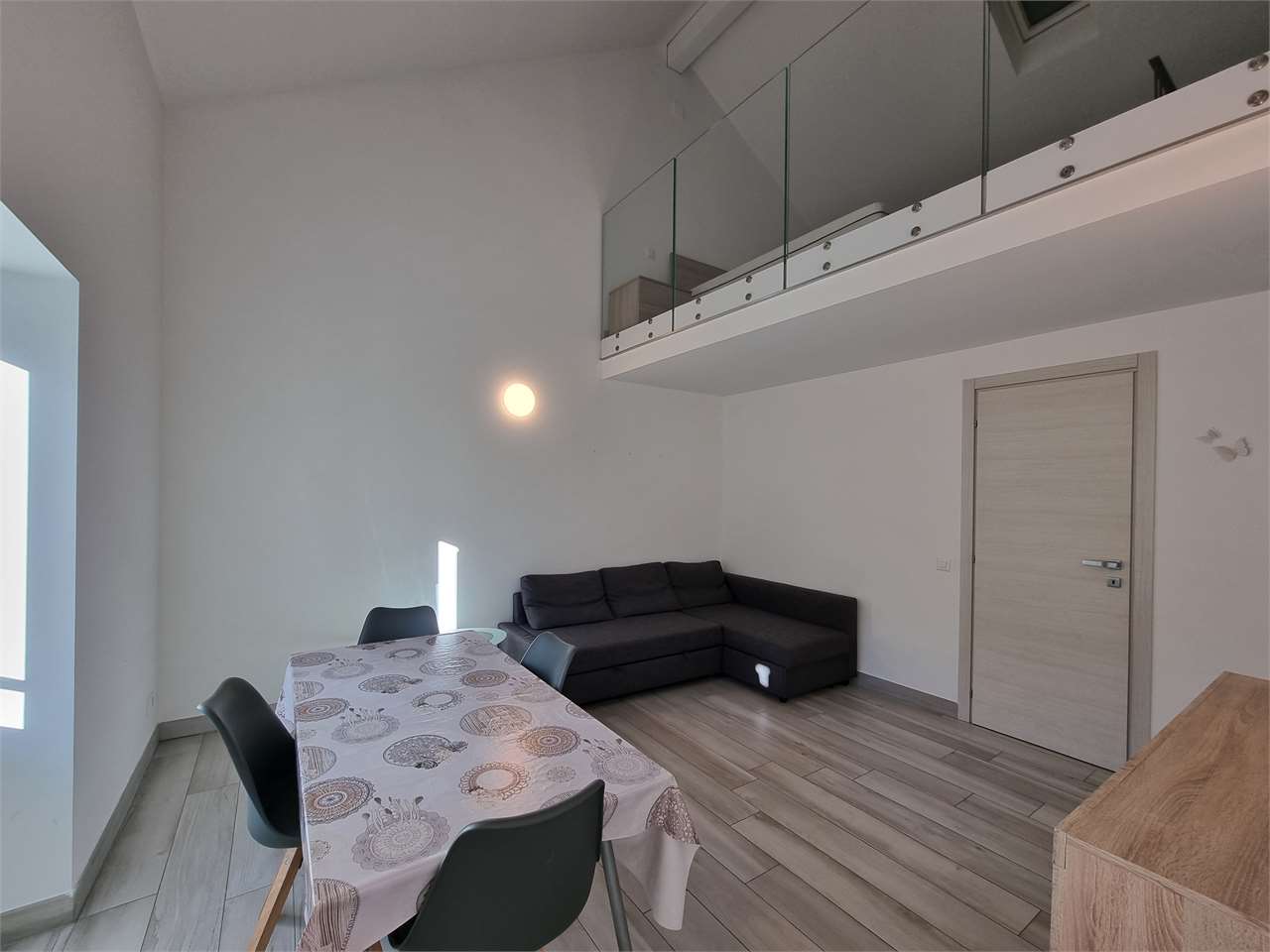 3 ½ Zimmer Duplex