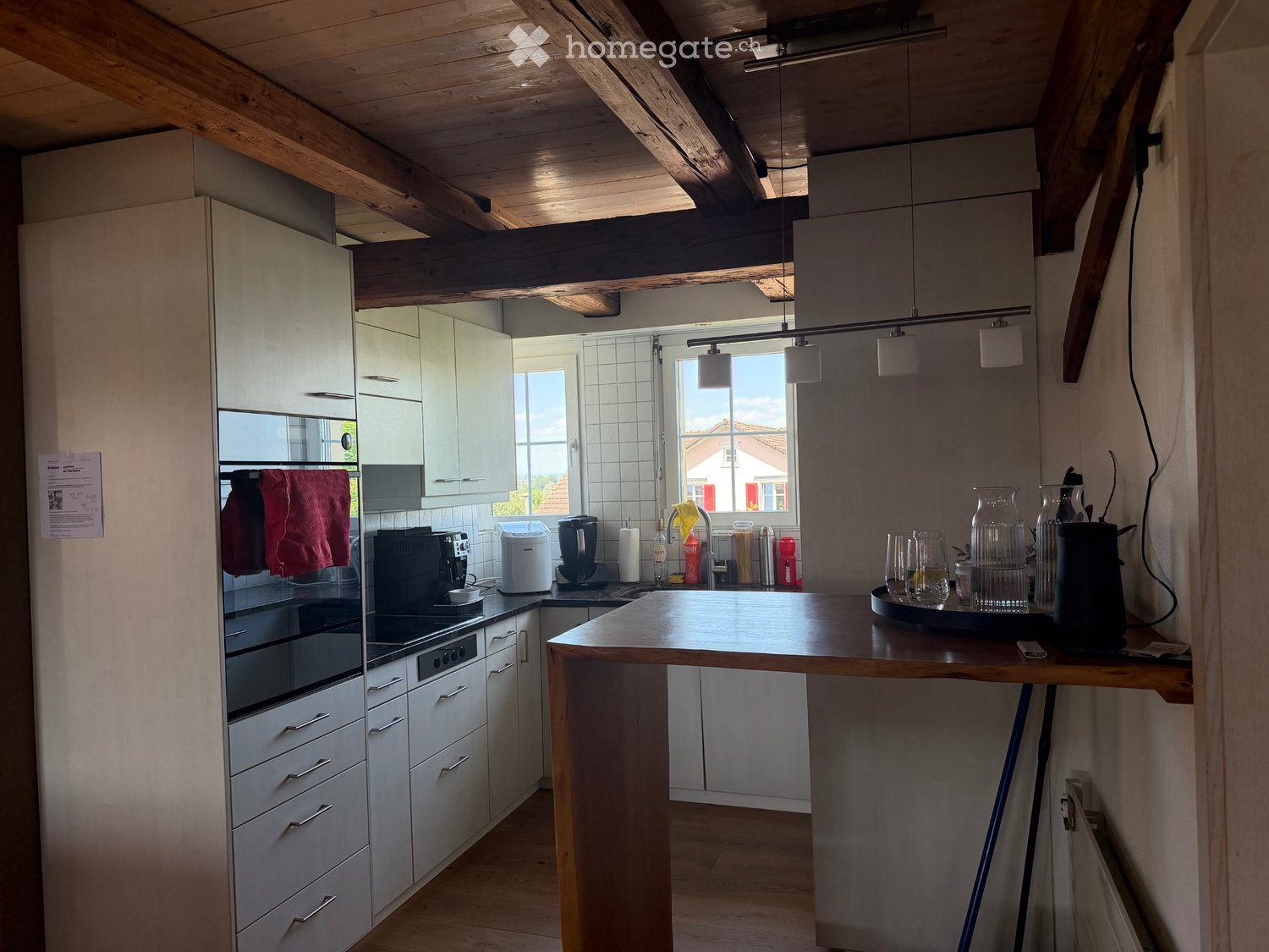 5 rooms apartment