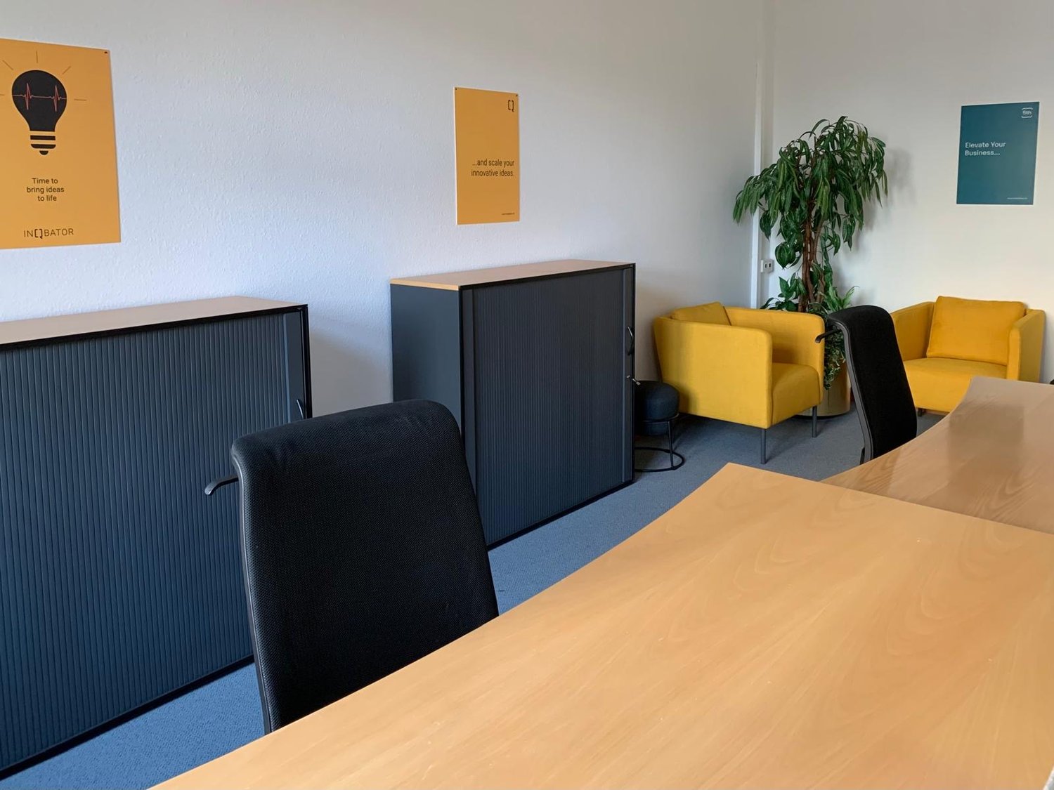 30m² office