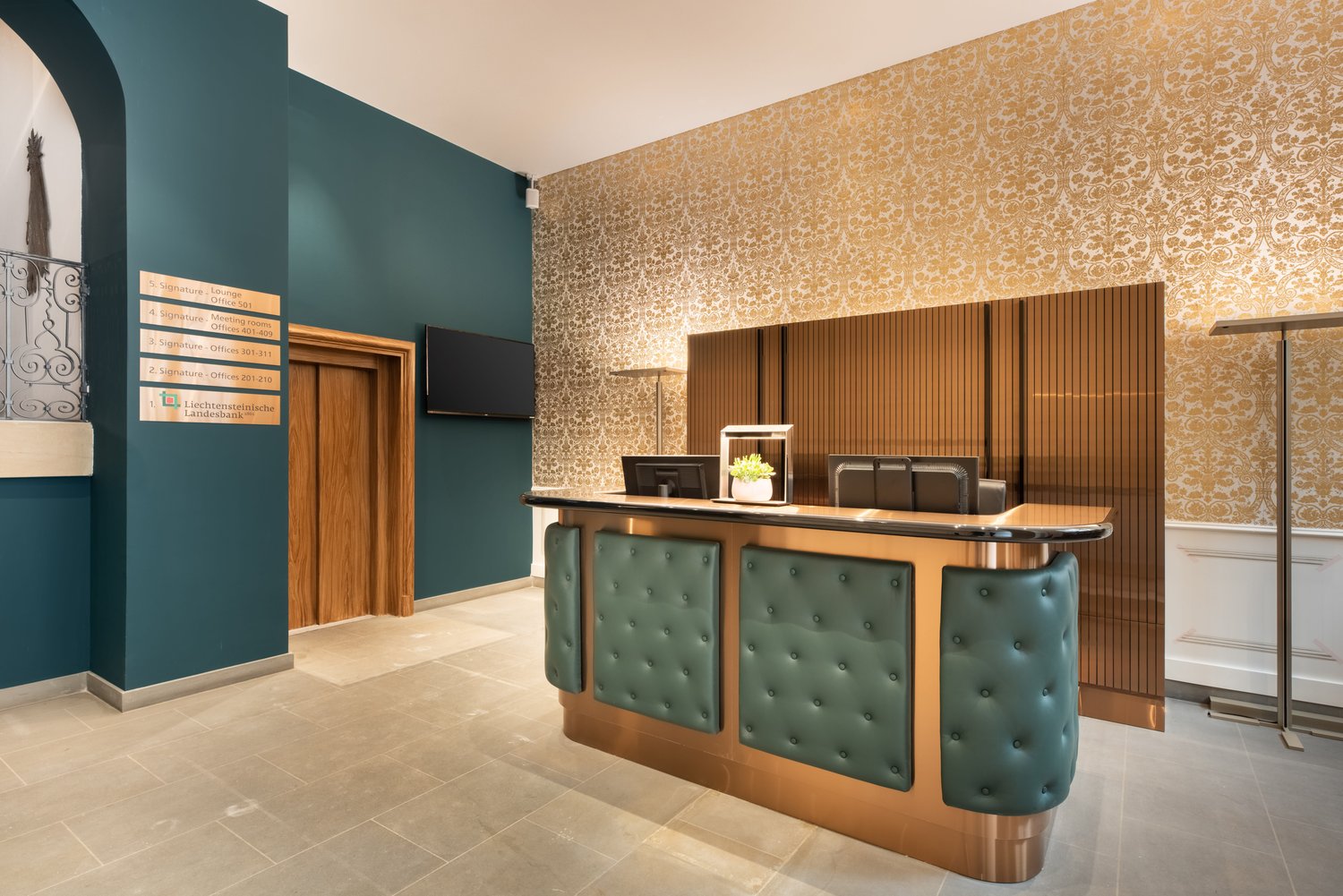 30m² office