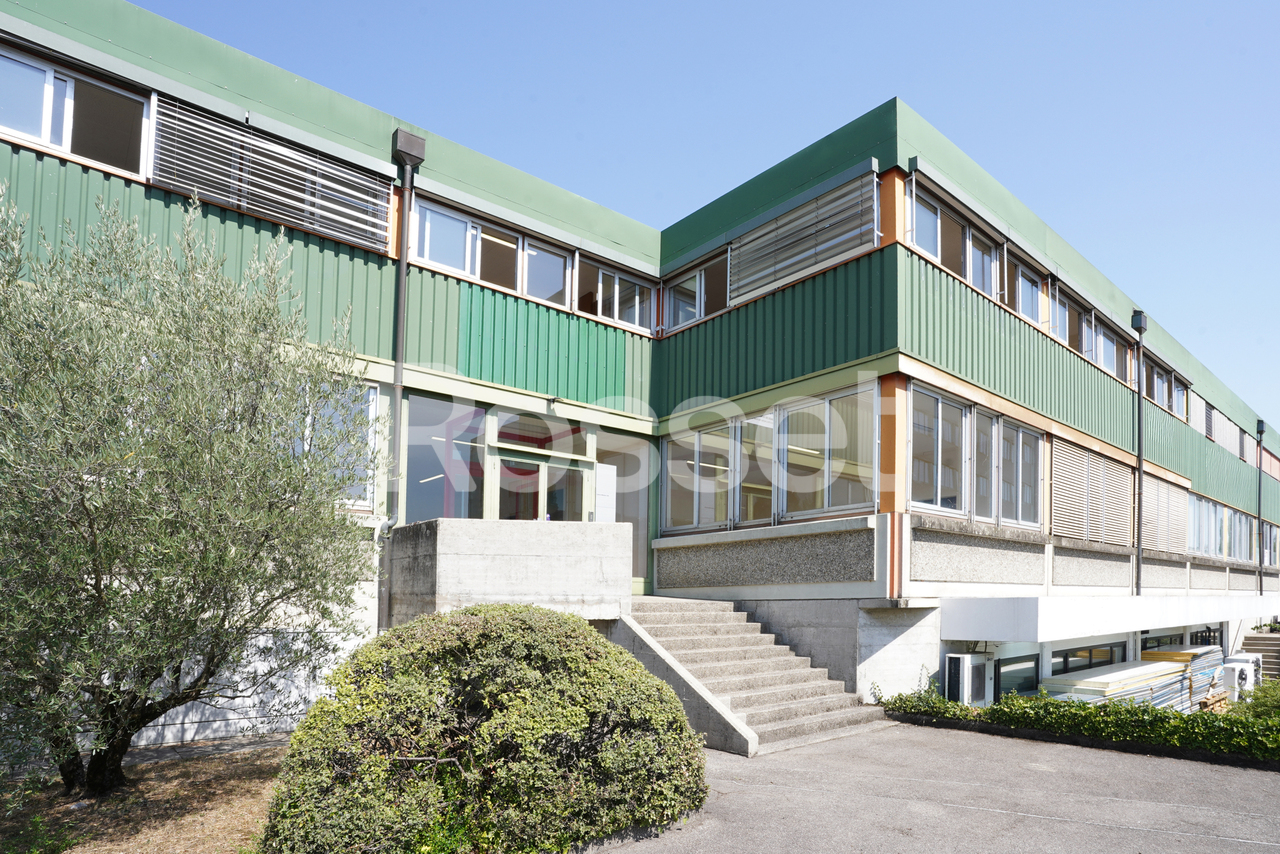 940m² atelier