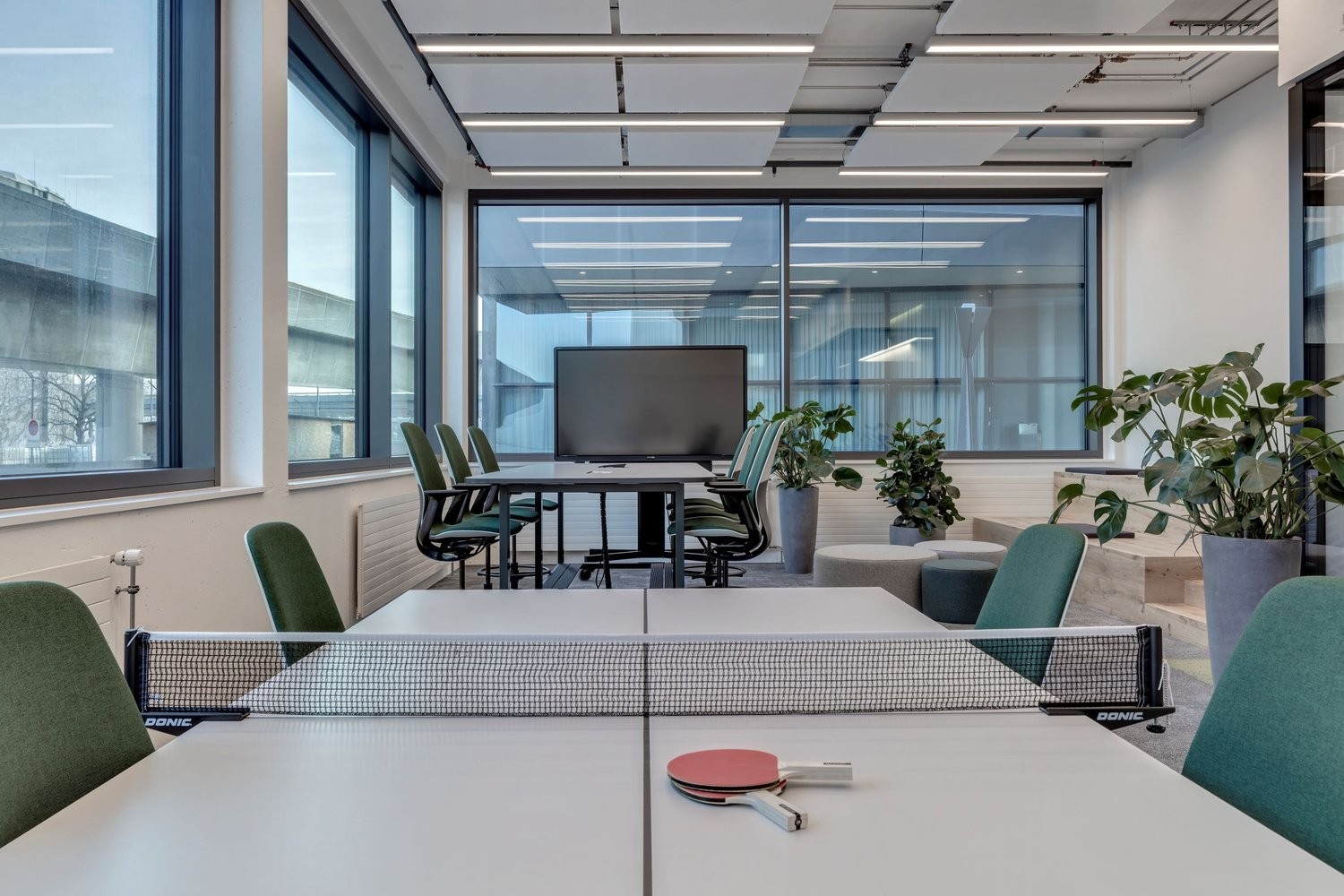 105m² office
