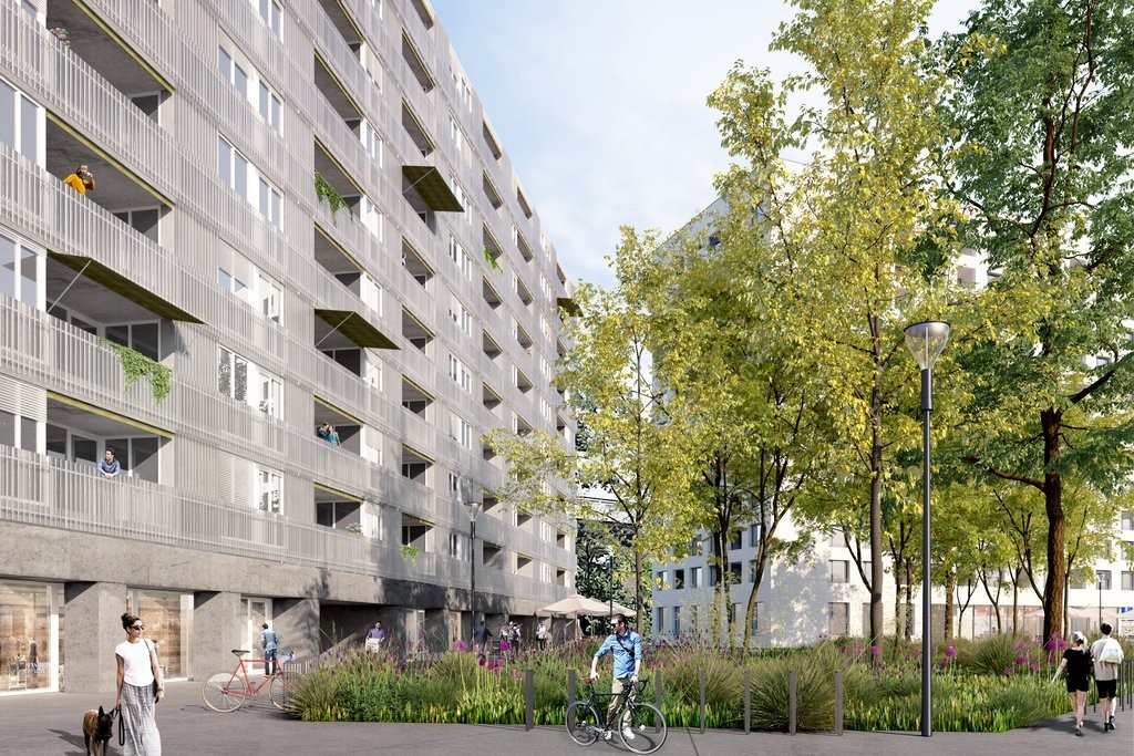 102m² commercial