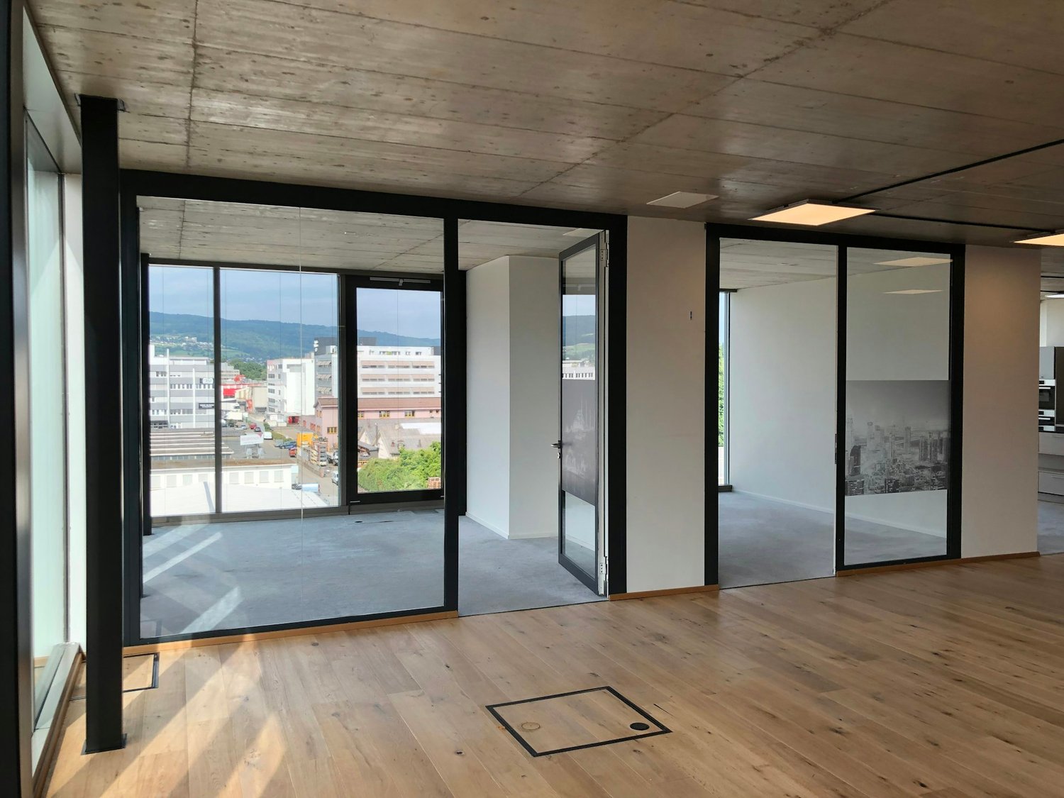 703m² de bureaux