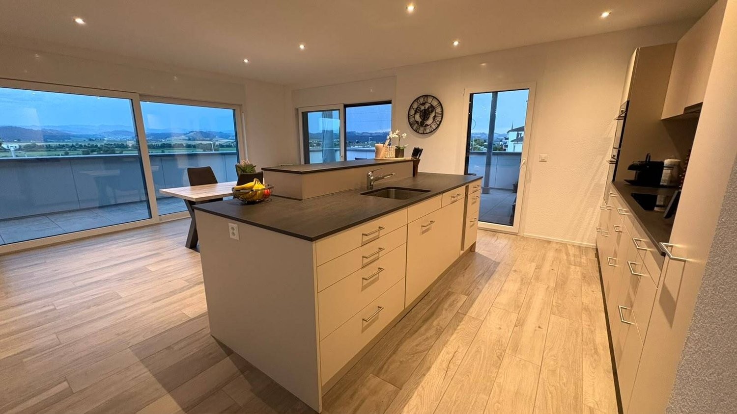 3 ½ rooms furnished flat