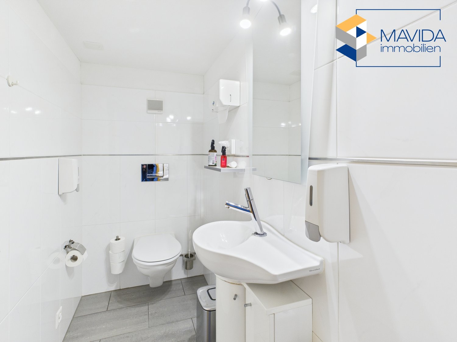 33m² commerciale