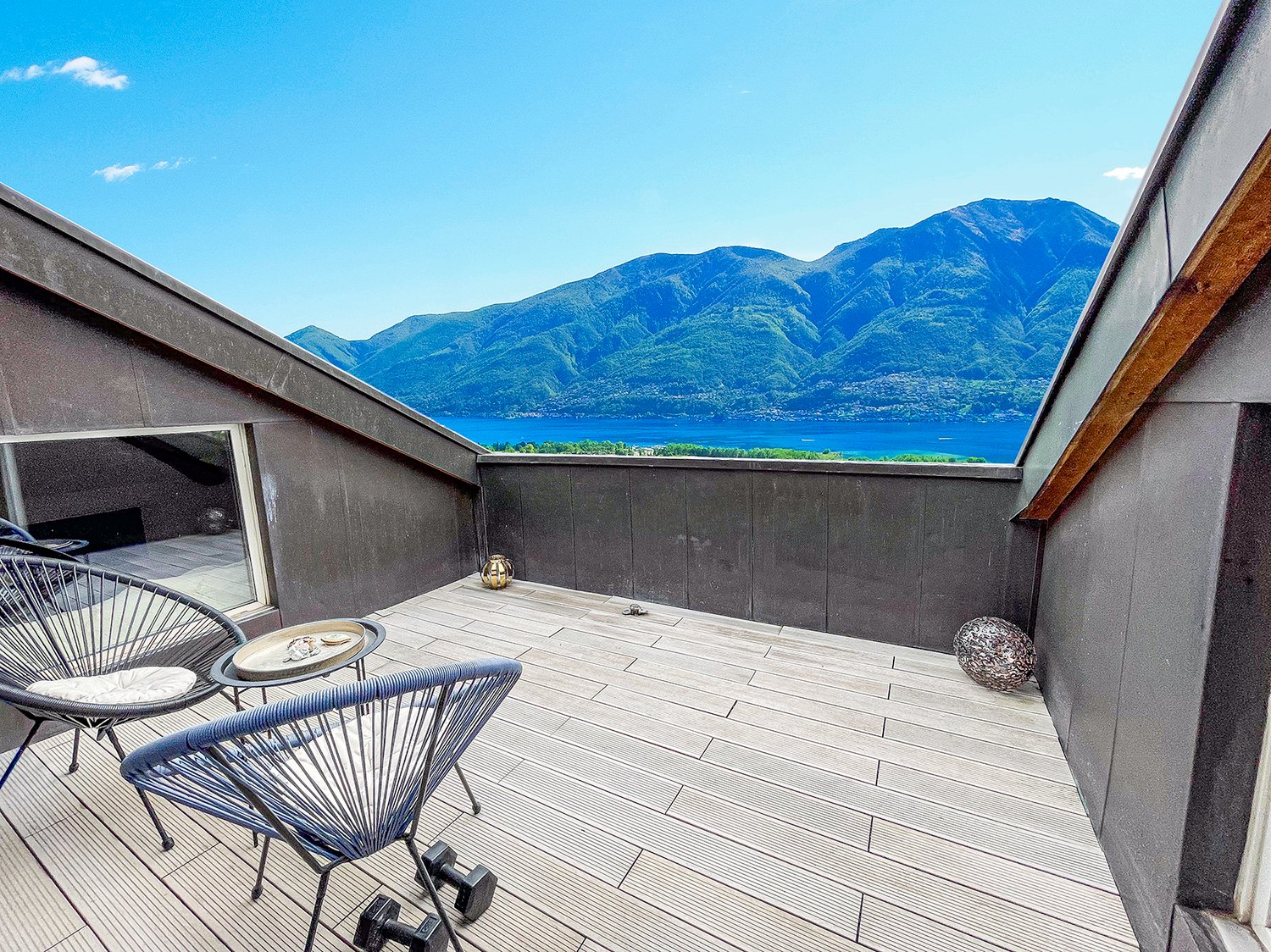 2 ½ rooms roof flat